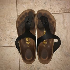 Black Birkenstock’s
